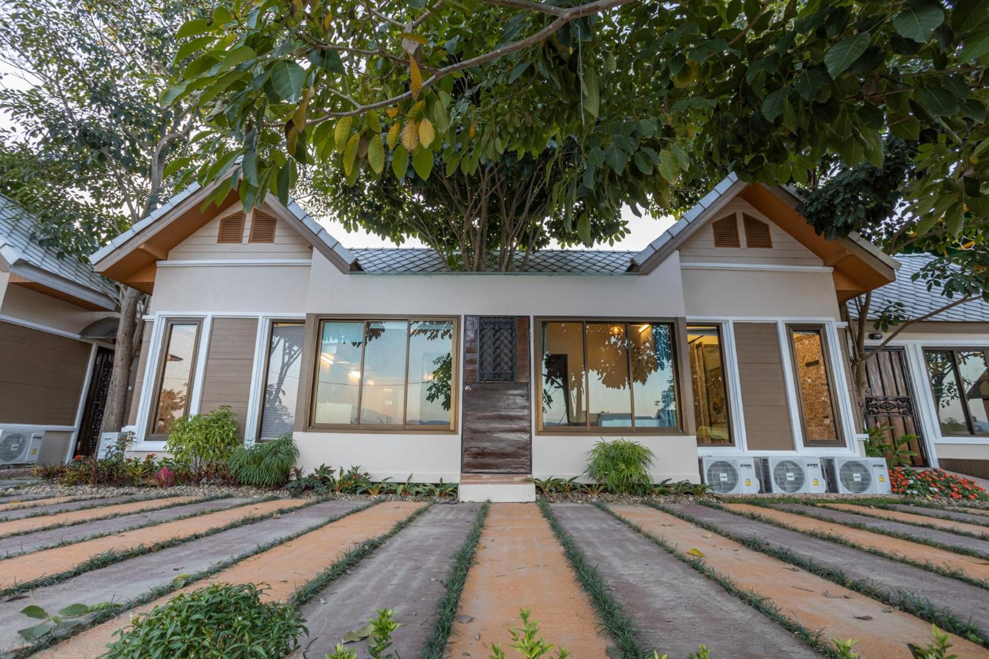 Mana-An Lake Hill Resort Villa เชียงใหม่ ภายนอก รูปภาพ